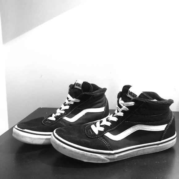 black and gray high top vans